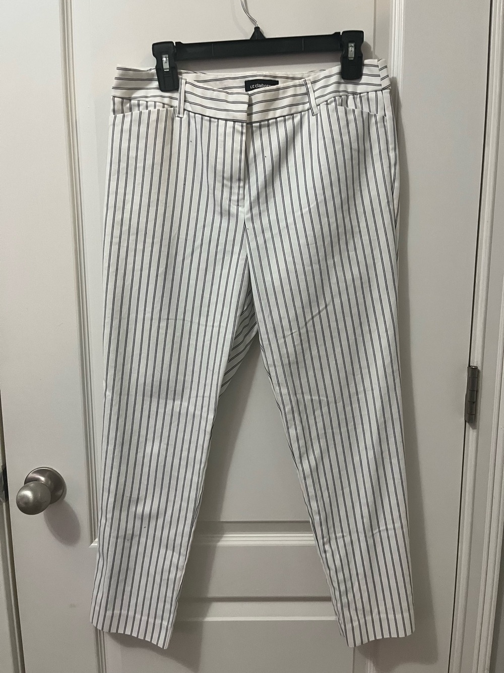 Liz Claiborne  White Vertically Stripped Ankle Pants